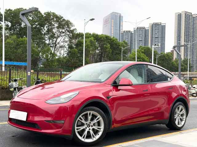 特斯拉 Model Y 长续航版